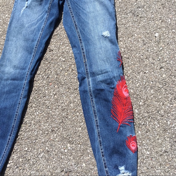Only Brand Skinny Jeans with Feather Embroidery - Picture 2 of 16